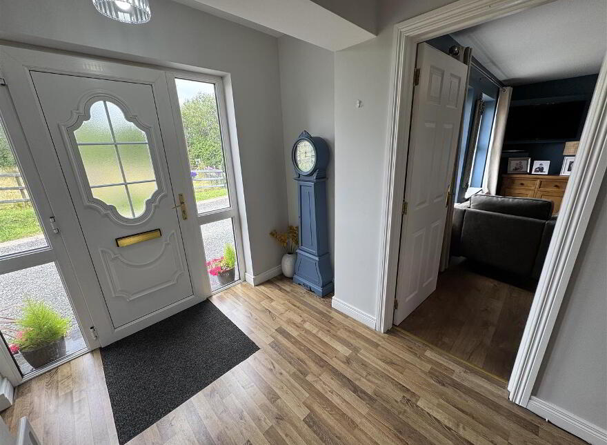 15 Lisnahilt Road, Broughshane, Ballymena, BT42 4QT