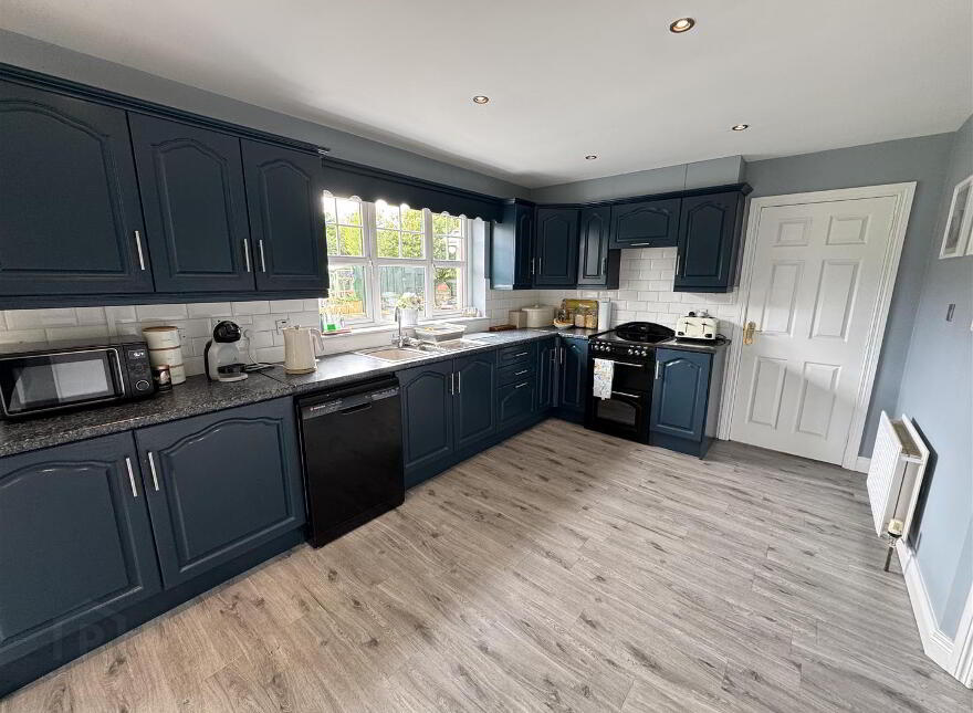 15 Lisnahilt Road, Broughshane, Ballymena, BT42 4QT