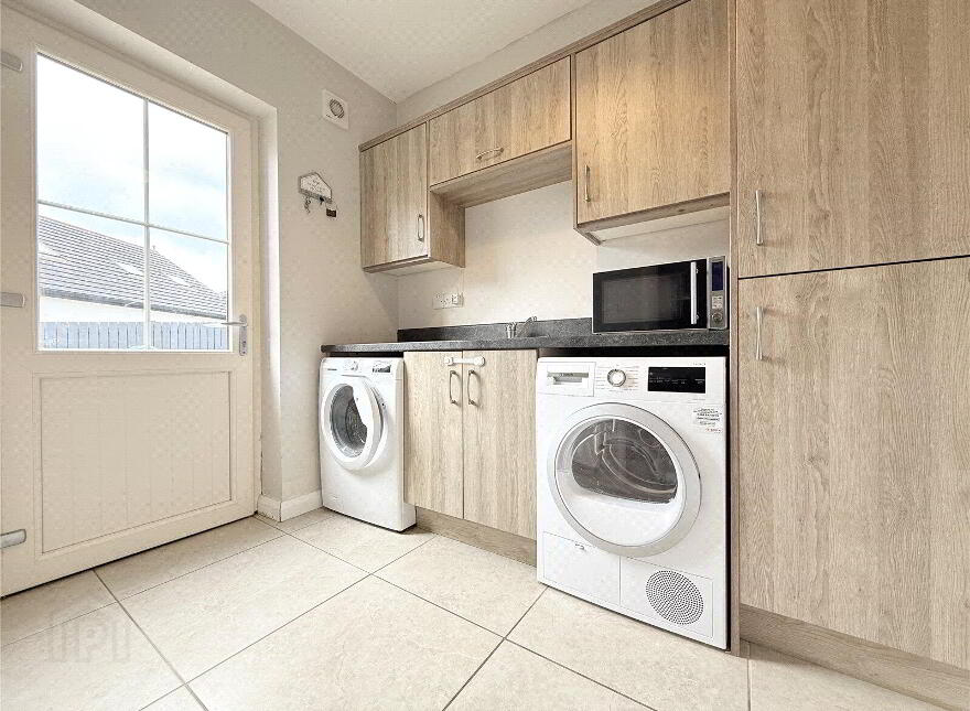8 Lower Meadow, Magherafelt, BT45 5FD