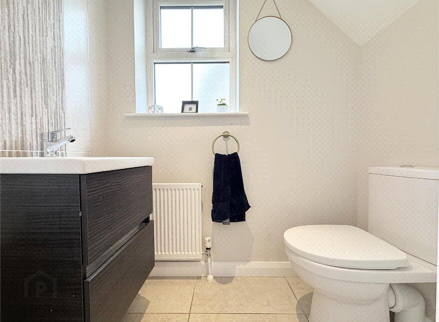 8 Lower Meadow, Magherafelt, BT45 5FD