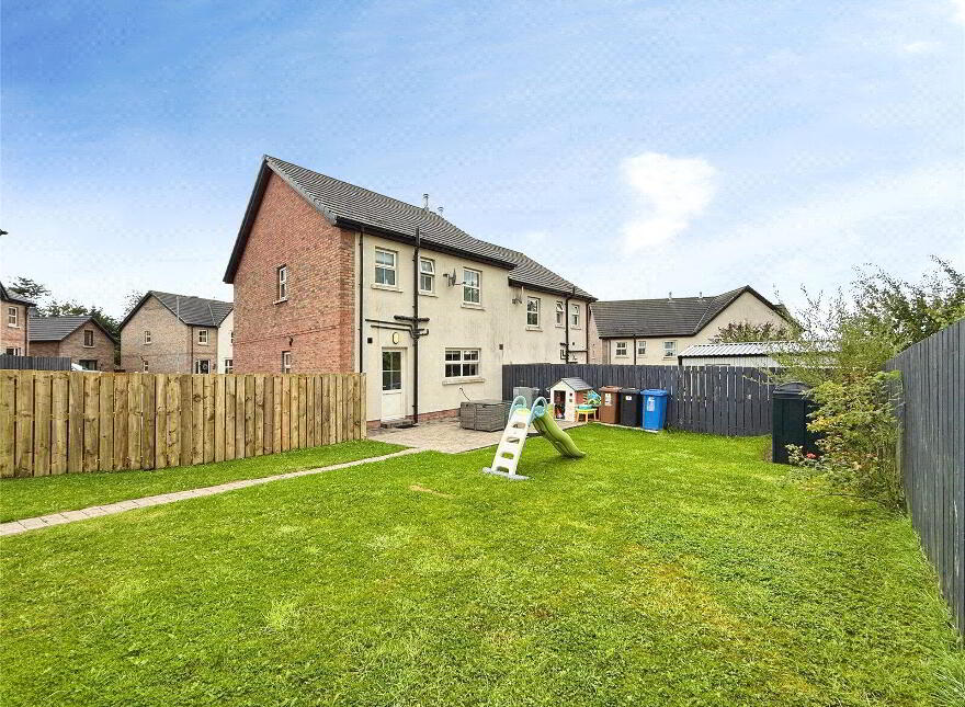 8 Lower Meadow, Magherafelt, BT45 5FD