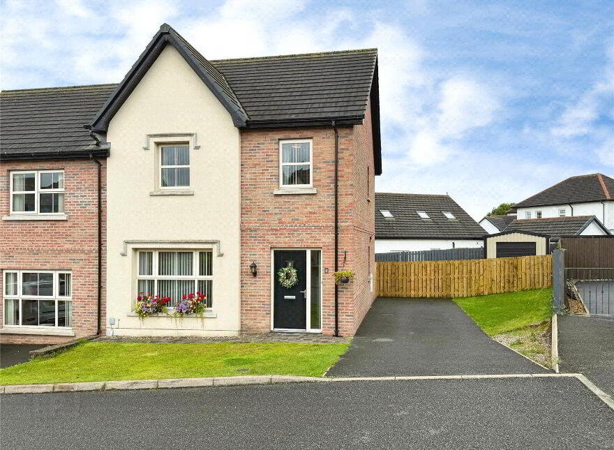 8 Lower Meadow, Magherafelt, BT45 5FD