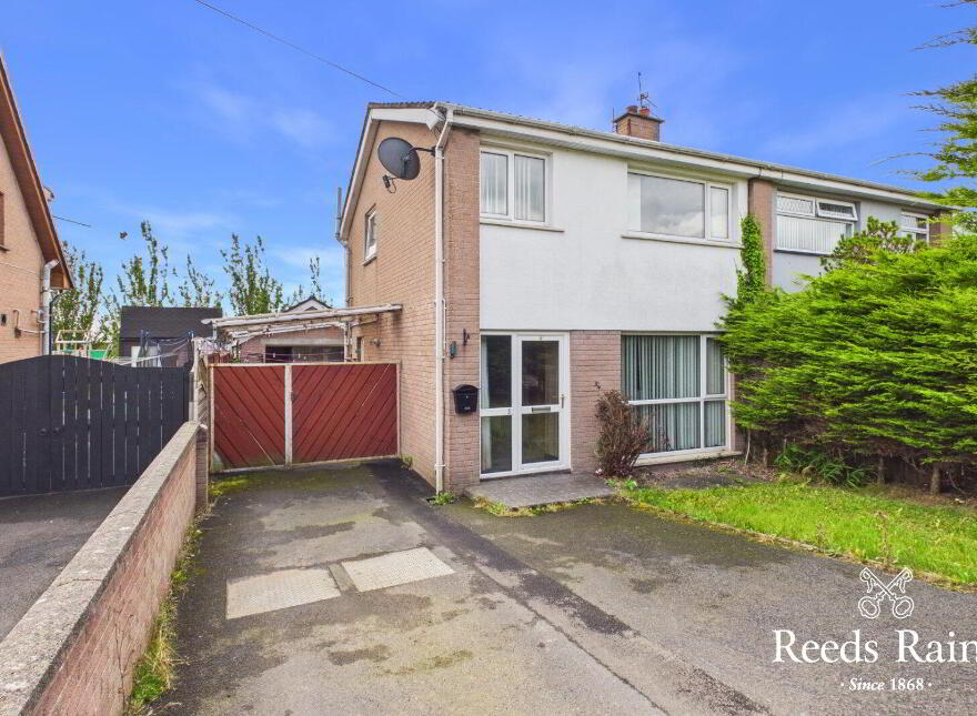 3 Tern Crescent, Carrickfergus, BT38 7RU
