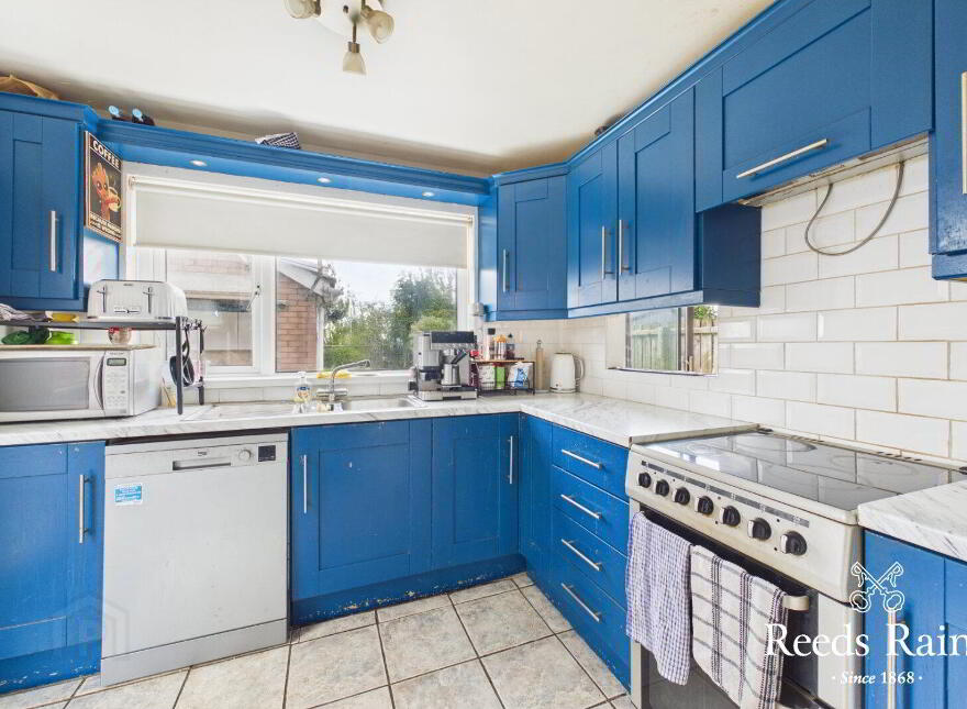 3 Tern Crescent, Carrickfergus, BT38 7RU