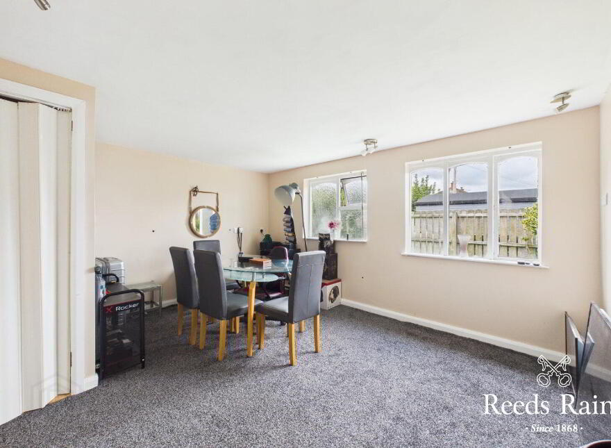 3 Tern Crescent, Carrickfergus, BT38 7RU