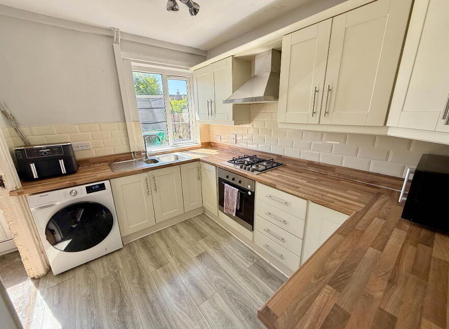 171 Mount Merrion Avenue, Belfast, BT6 0FN
