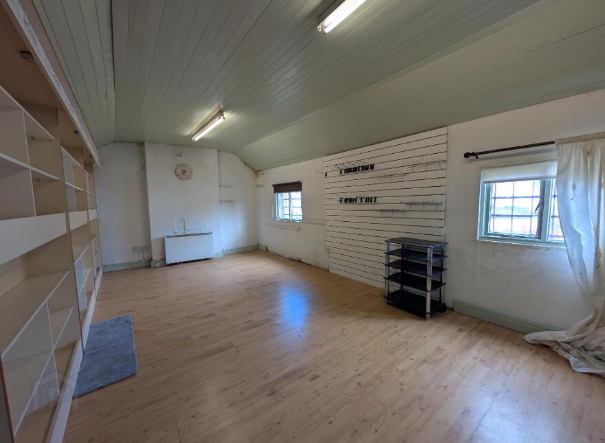 Bridge Street, Swinford, F12FT50