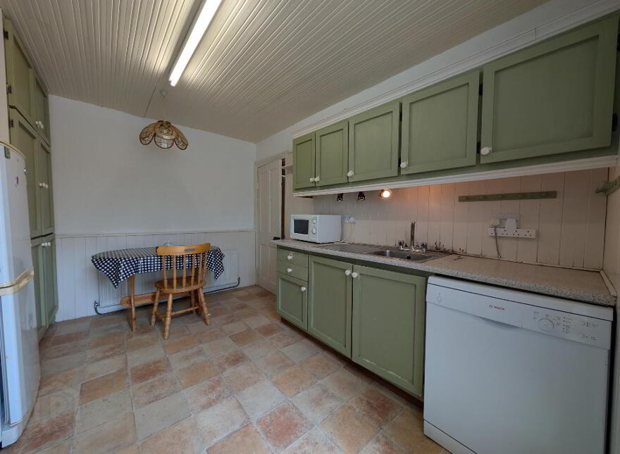 Bridge Street, Swinford, F12FT50