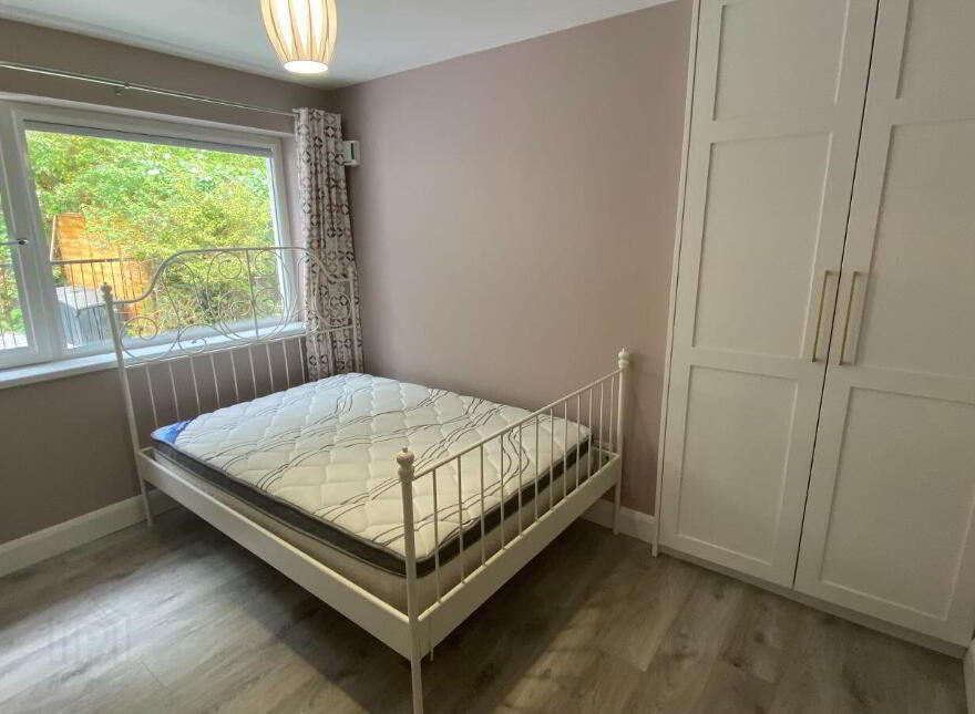 Carrig Dearg, 3 Glen Road, Monkstown, T12C1FK