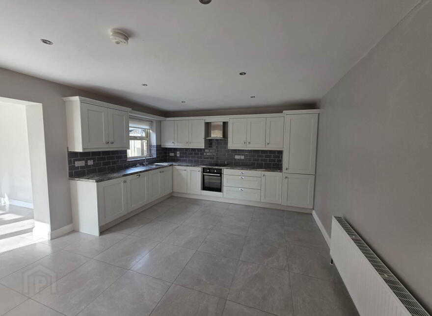 6 Spring Manor, Armagh, BT60 1HH