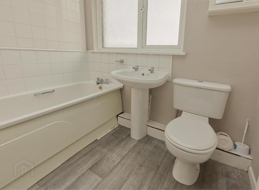 2 Lisnabreen Crescent, Bangor, BT20 4XF