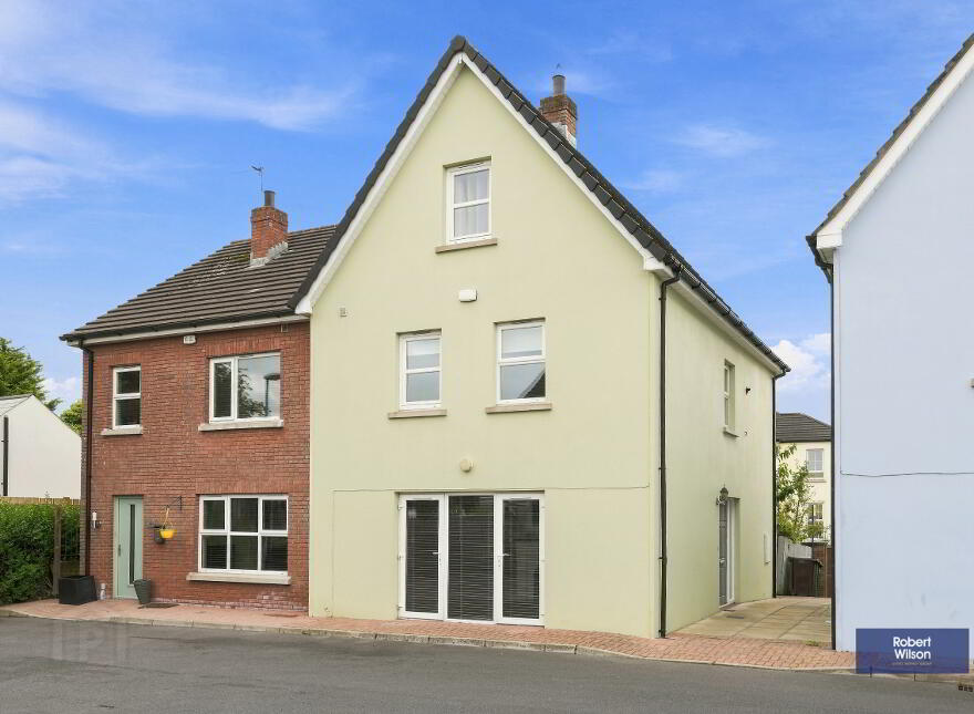 5 Kingsfort Square, Moira, BT67 0UW