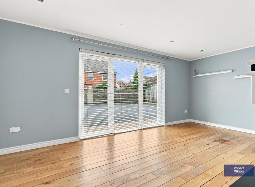 5 Kingsfort Square, Moira, BT67 0UW
