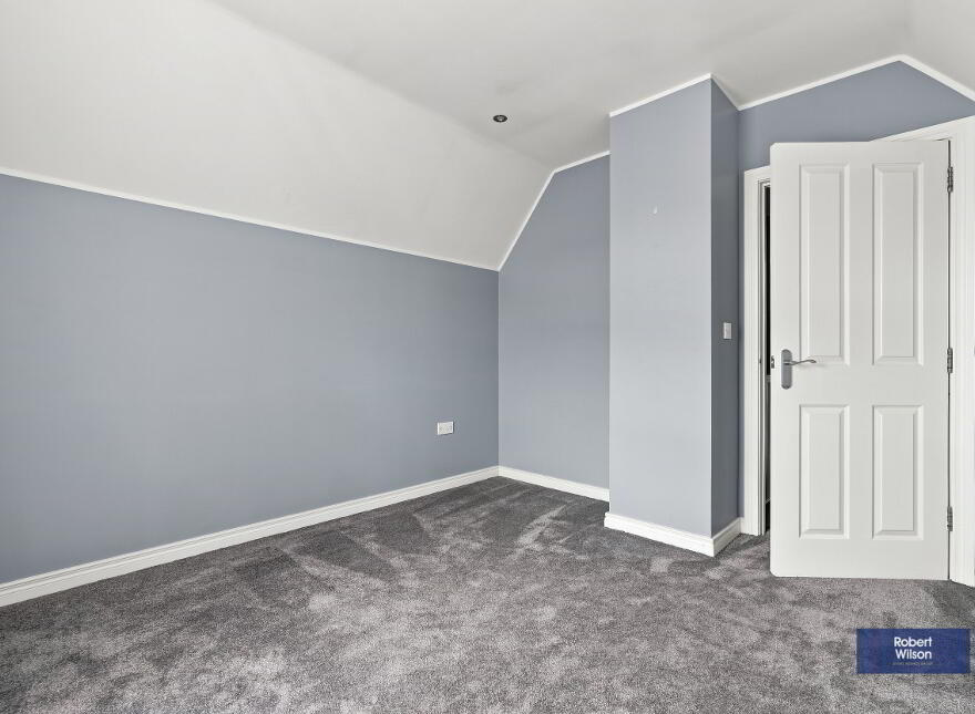 5 Kingsfort Square, Moira, BT67 0UW