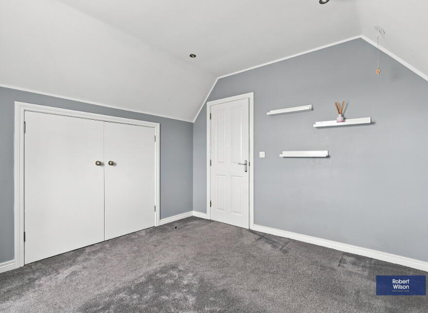 5 Kingsfort Square, Moira, BT67 0UW