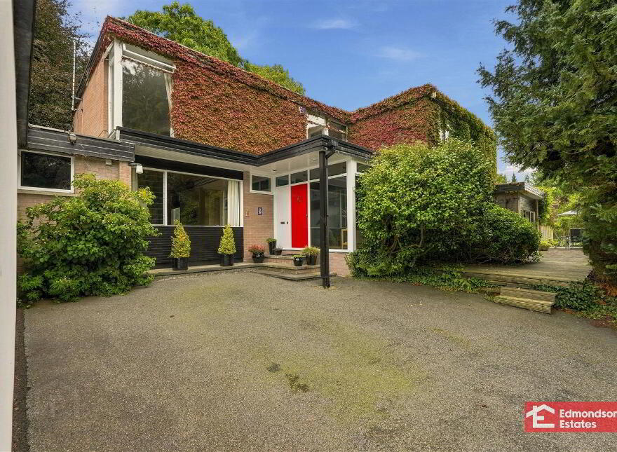 1 Liscoom Road, Ballymena, BT42 1DF