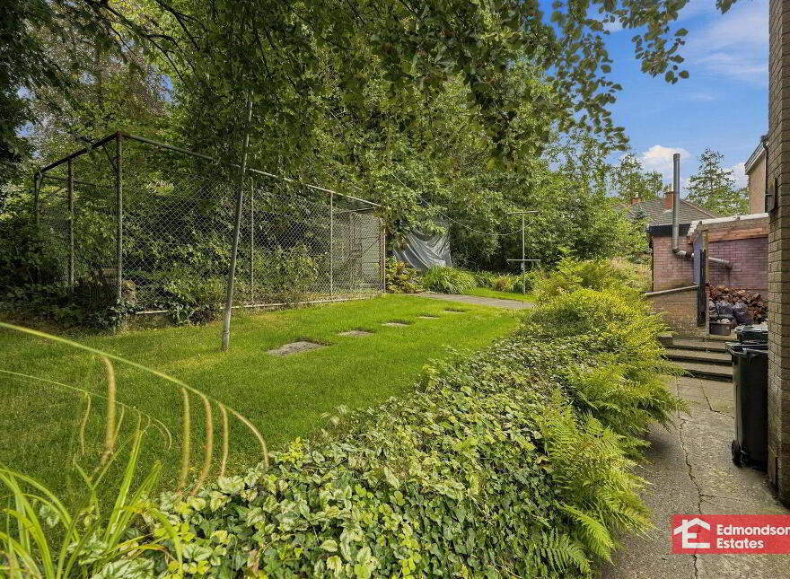 1 Liscoom Road, Ballymena, BT42 1DF