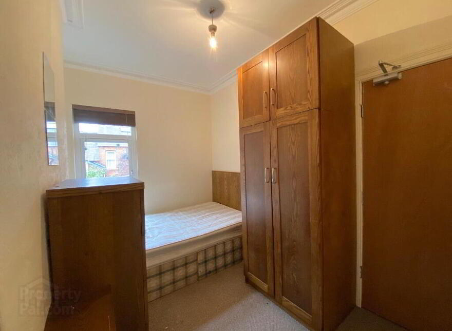 39 Elaine Street, Belfast, BT9 5AR
