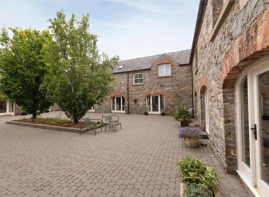 2 Coach Horse Lane, Seaforde, BT30 8PP