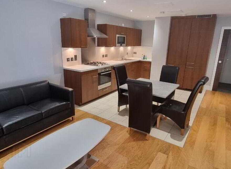 43 Custom House Residence, Belfast, BT1 3EW