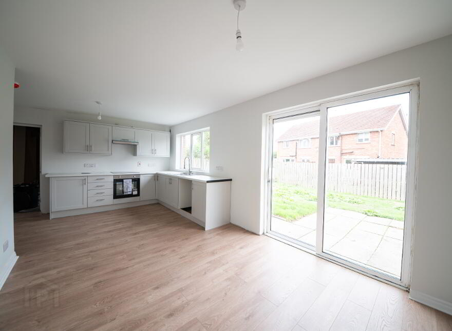 33 Belvedere Manor, Lurgan, BT67 9NN
