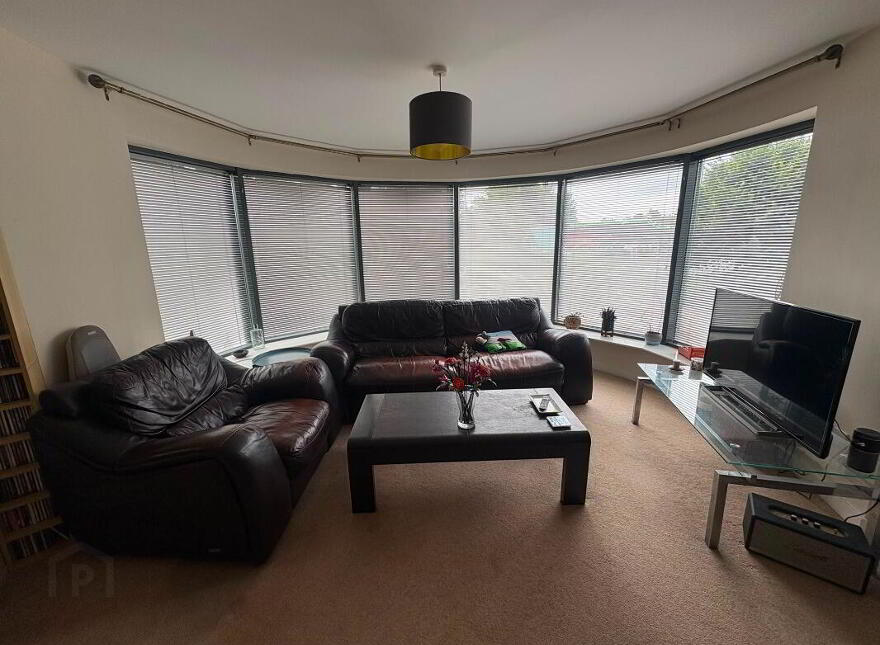Apt 28 Park Royal, Upper Lisburn Road, Belfast, BT9 7GY