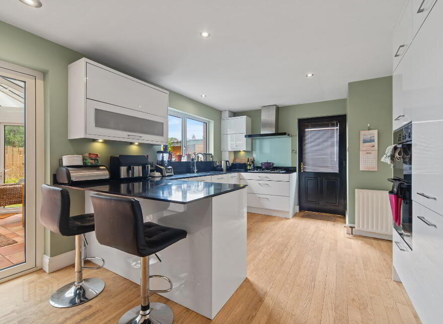11 St. Ellens, Edenderry, Belfast, BT8 8JN