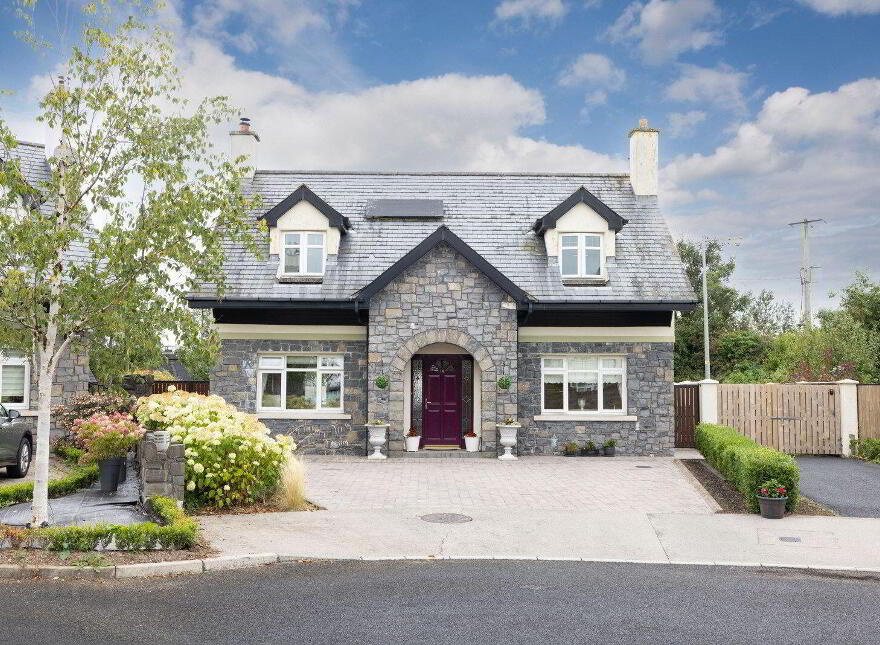 14 Cois Abhainn, Multyfarnham, N91VXW4 photo