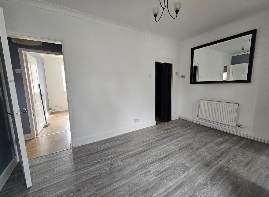60 Joanmount Gardens, Belfast, BT14 6NY