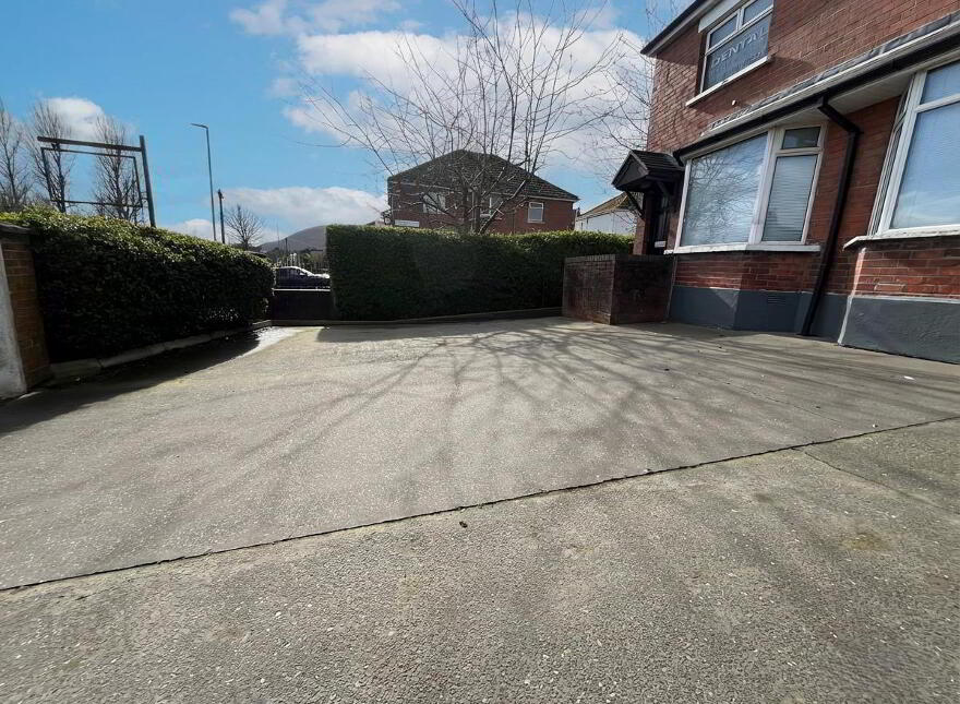 210-212 Ballysillan Road, Belfast, BT14 7QS