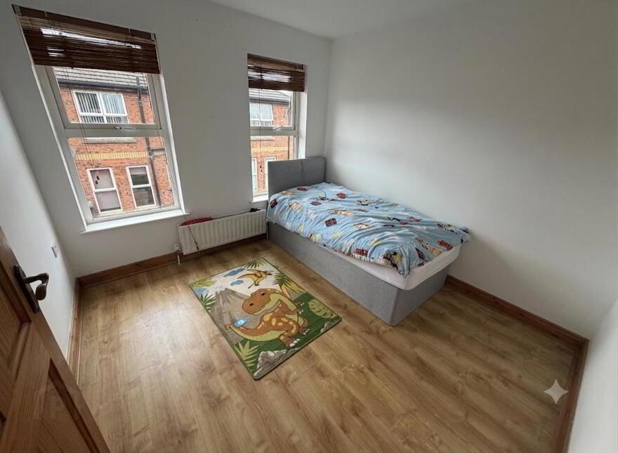 80 Balmoral Square, Bangor, BT19 7XL