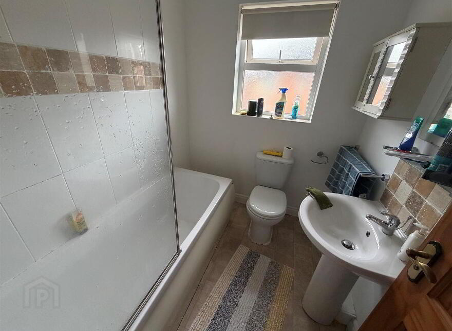 80 Balmoral Square, Bangor, BT19 7XL