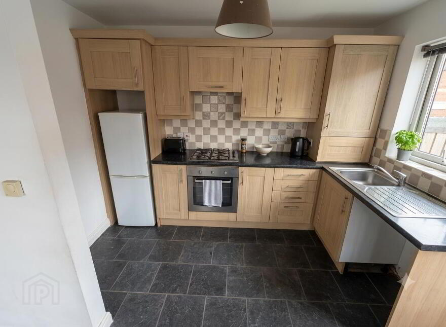 80 Balmoral Square, Bangor, BT19 7XL