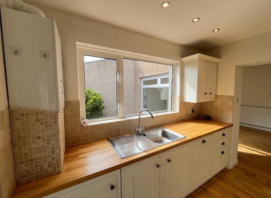 28 Swanston Grove, Swanston, Edinburgh, EH10 7BW