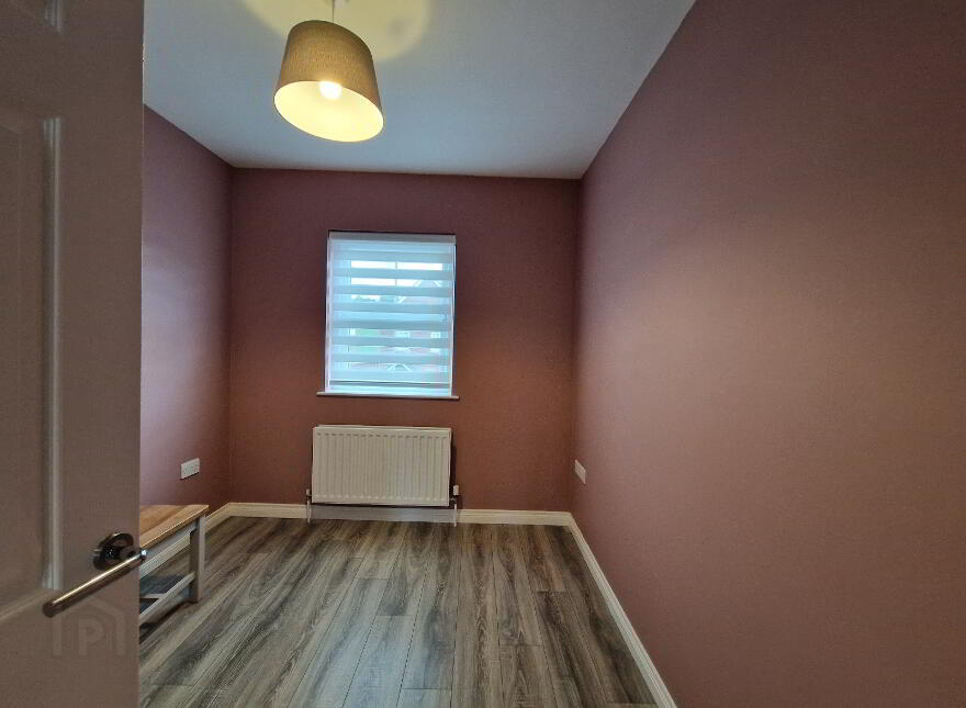 15 Ballyblaugh Meadows, Glen Road, Newry, BT34 1FE