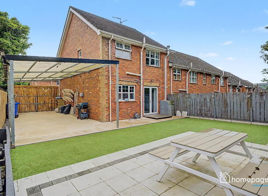 63 The Old School Field, Drumahoe, Derry / Londonderry, BT47 3GX