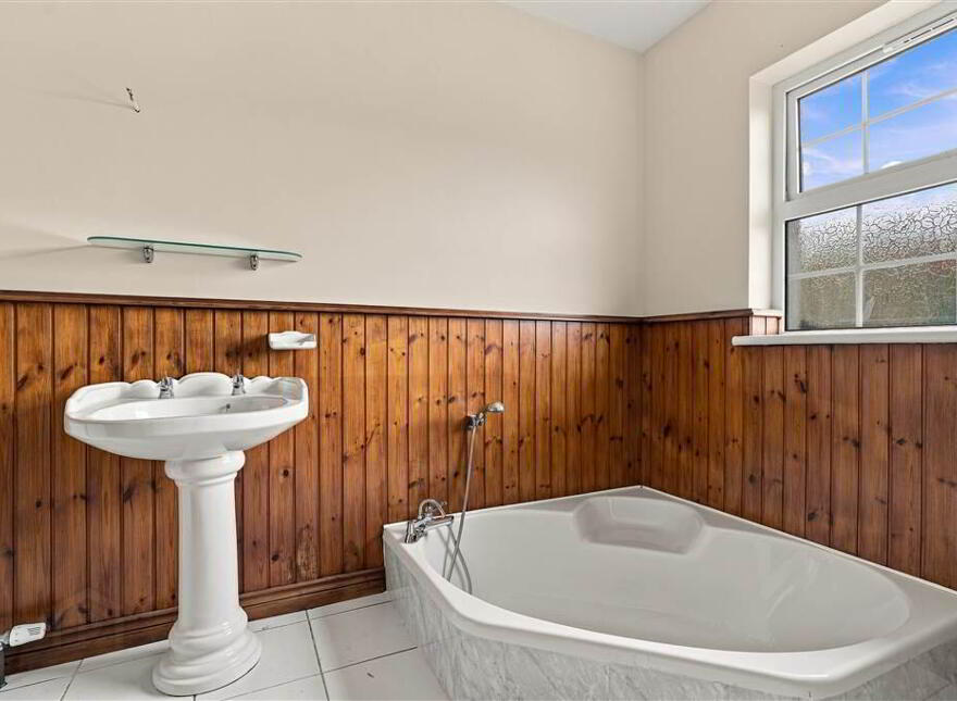 436a Cushendall Road, Ballymena, BT43 6QE