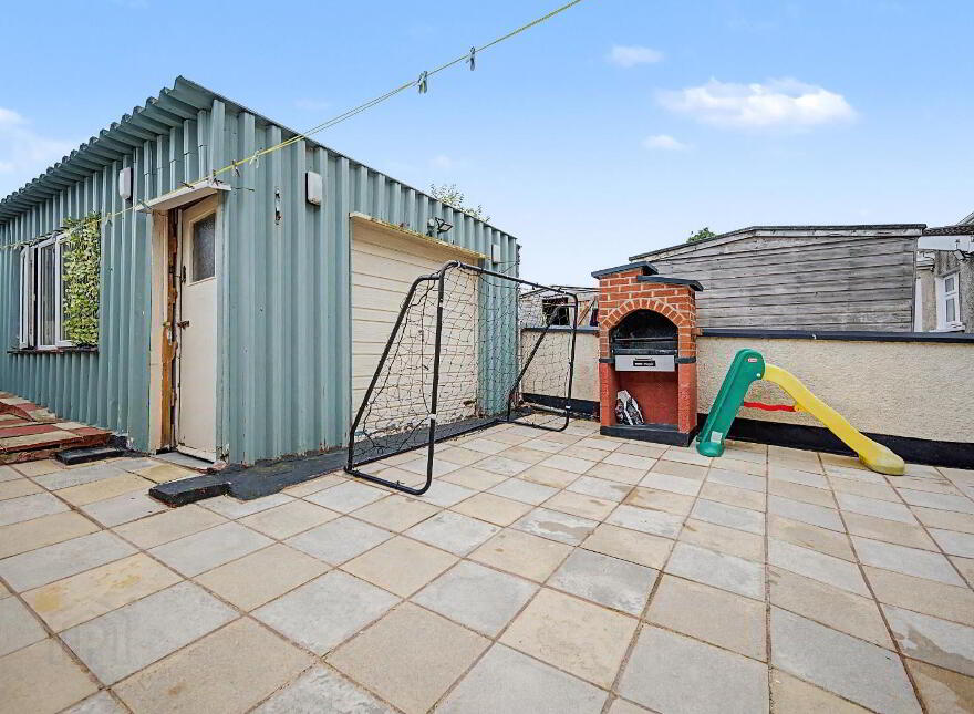 15 The Woodlands, Culmore Road, Derry / Londonderry, BT48 8JQ
