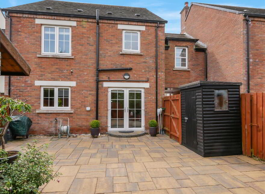 27 Ilford Park, Crossnacreevy, Belfast, BT6 9SG