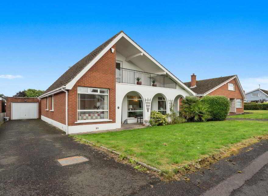 14 Pinehill Green, Bangor, BT19 6SQ