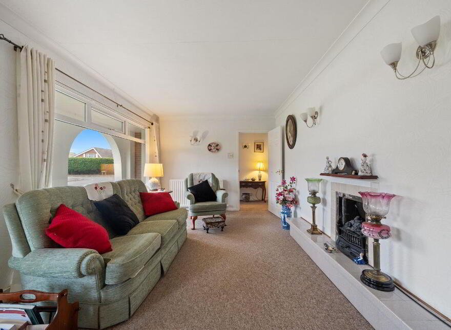14 Pinehill Green, Bangor, BT19 6SQ