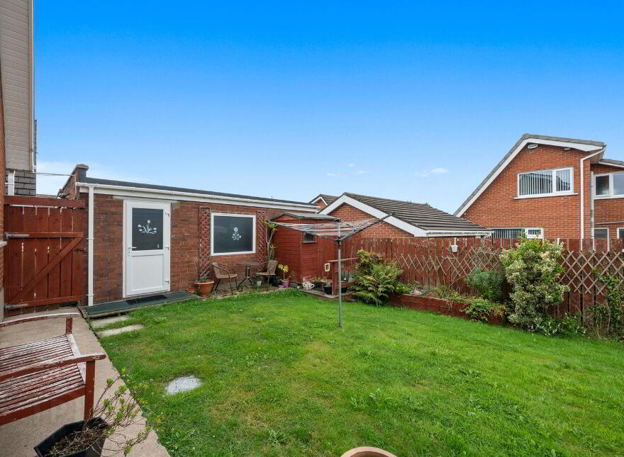 14 Pinehill Green, Bangor, BT19 6SQ