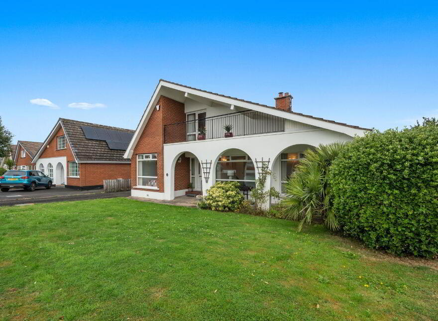 14 Pinehill Green, Bangor, BT19 6SQ