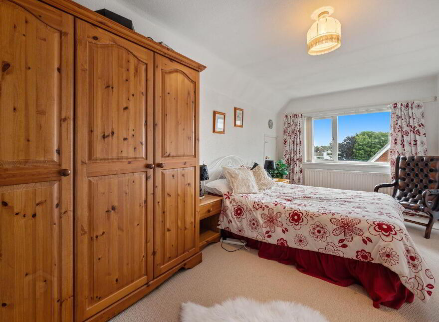 14 Pinehill Green, Bangor, BT19 6SQ