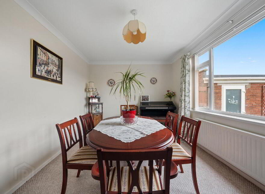 14 Pinehill Green, Bangor, BT19 6SQ