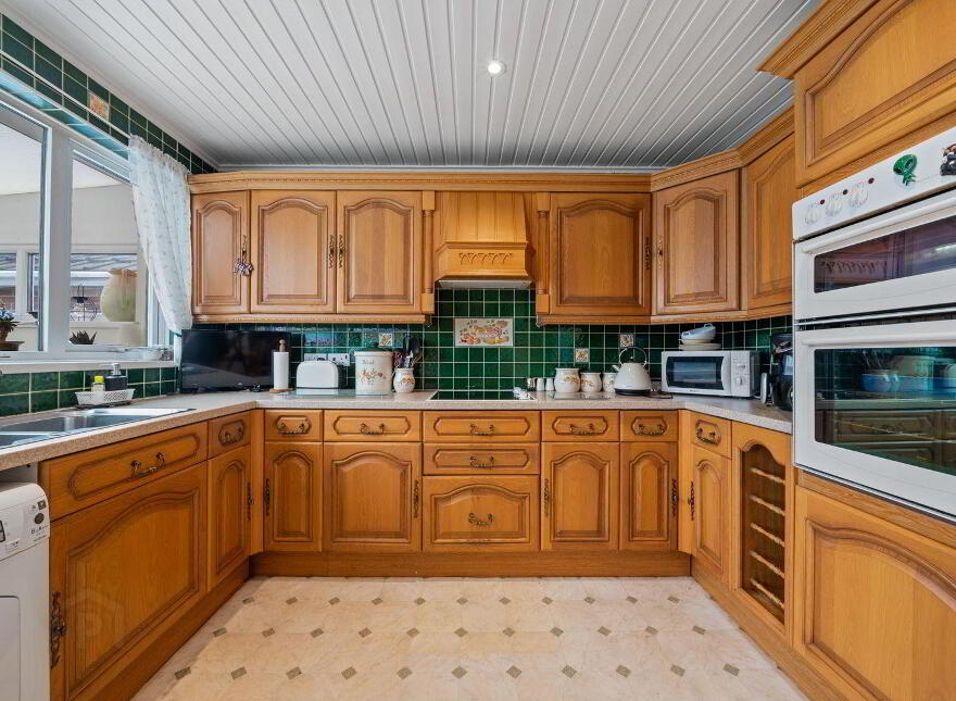 14 Pinehill Green, Bangor, BT19 6SQ