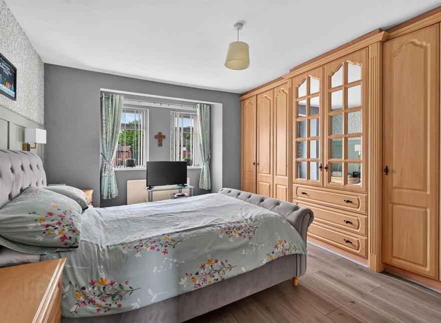 5 Kestrel Grange, Dunmurry, Belfast, BT17 0FF