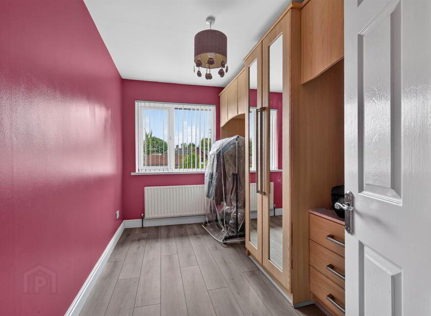 5 Kestrel Grange, Dunmurry, Belfast, BT17 0FF