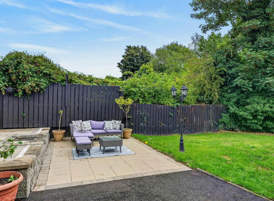 5 Kestrel Grange, Dunmurry, Belfast, BT17 0FF