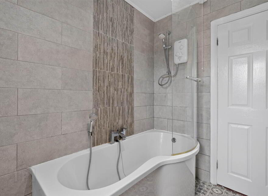 5 Kestrel Grange, Dunmurry, Belfast, BT17 0FF